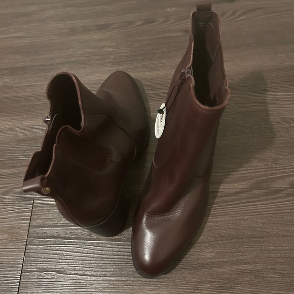 GIANI BERNINI Women's Black Korma Ankle Booties - Picture 3 of 6